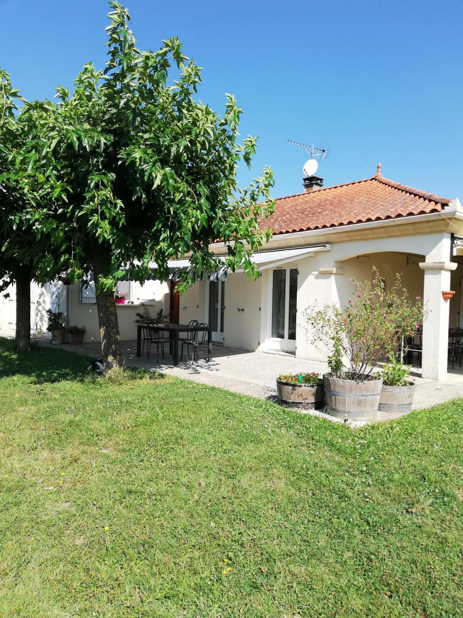 Suite Jomenisa Auriébat Exterior foto